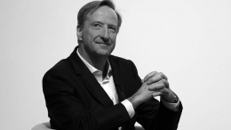 Экс-глава MI6 Алекс Янгер умер в возрасте 62 лет