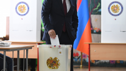 ЦИК Армении отклонил обращение об отмене регистрации на выборы блока Карапетяна
