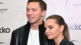 Парные роды и никаких гендер-пати: Аверина и Соловьев ждут малыша в конце лета