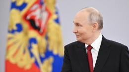 Владимир Путин признался, что имеет четвертый разряд плотника