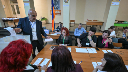 В ЦИК Армении пересчитали голоса на 637 избирательных участках