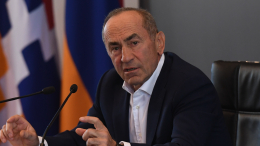 Бывшему президенту Армении Кочаряну не разрешили вылететь из страны
