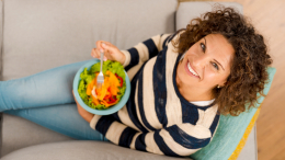 Самые бесполезные и вредные продукты: что стоит есть как можно реже