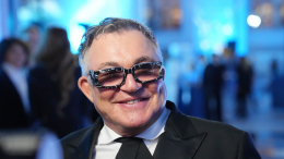 Дмитрий Дибров разбил голову на вечеринке в Москве