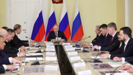 Путин провел совещание по вопросам развития авиации