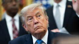 Трамп объявил коммунизм главной угрозой для США