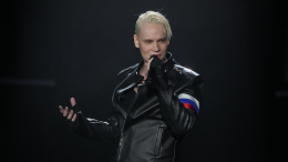 «За Россию»: SHAMAN назвал себя патриотом, говорящим с молодежью на одном языке