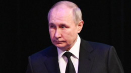 Владимир Путин посетил церемонию прощания с Сергеем Ивановым