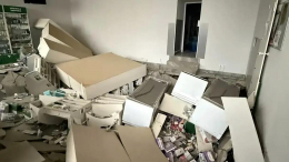 Дом в Петербурге пришлось эвакуировать из-за провалившегося на первом этаже пола
