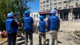 Экспертам МАГАТЭ показали последствия атаки на пожарную часть в Энергодаре