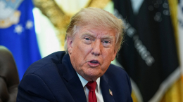 «Давно не надевал купальный костюм»: Трамп пожаловался на жесткий рабочий график