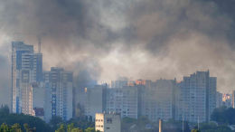 Небо над Киевом заволокло черным дымом после ответного удара России