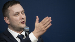 «Не продается»: премьер Гренландии ответил на слова Трампа о захвате острова