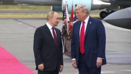 Песков предположил, что Трамп не позвонил Путину, так как был занят