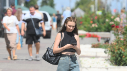 Опасная помощь: мошенники вербуют россиян прямо на улицах городов