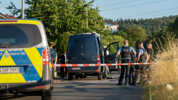 Полиция обезвредила мужчину, который взял в заложники женщину в Берлине