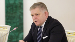 Фицо сообщил о желании стран НАТО возобновить диалог с Россией