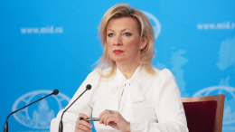 Мария Захарова назвала варварством кражу танка-памятника в Харьковской области