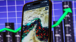 Цены на нефть взлетели из-за эскалации на Ближнем Востоке