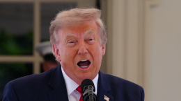 «Беспрецедентный кошмар»: Трамп обвинил КНР во вмешательстве в выборы в США
