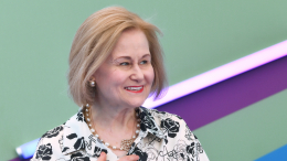 «Я радуюсь»: Донцова о том, как борется с потерей вдохновения