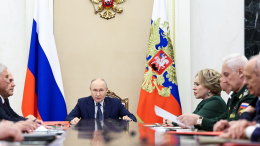 Путин: Россия самостоятельно выпускает сырье для вооружений