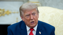 «Придется уничтожить»: Трамп пригрозил новым ударом по ядерному объекту Ирана