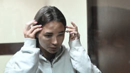 Блогер Лерчек прибыла на заседание суда