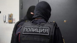 Лжесотрудники ФСБ выманили у москвича 144 миллиона рублей
