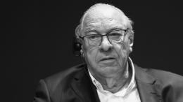 Умер Дидье Декуэн, французский писатель и лауреат Гонкуровской премии
