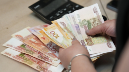Выплаты на каждого школьника перед 1 сентября предложили ввести в России