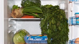 Убирать в холодильник? Эксперты поставили точку в спорах о хранении продуктов