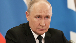 Безостановочные бои: Путин заслушал доклад командира 76-й дивизии ВДВ