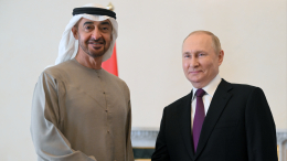 Путин поговорил по телефону с президентом ОАЭ Аль Нахайяном