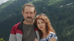 «Не знаю, от чего»: сын Усольцевых заявил, что его родители сбежали