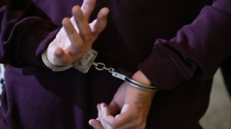 Жителя Владивостока задержали при попытке поджечь военкомат
