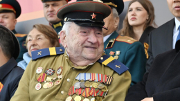 Ветеран Великой Отечественной Евгений Знаменский отмечает 101-й день рождения
