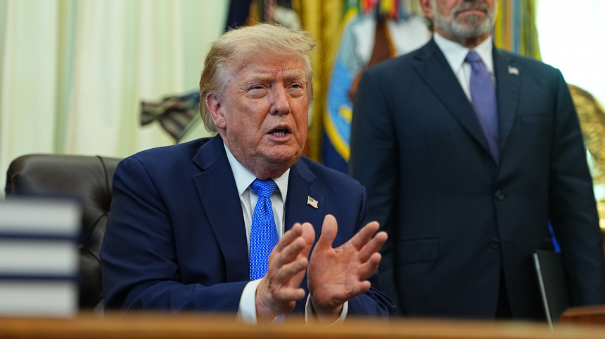 Трамп пообещал объявить Ормузский пролив территорией США