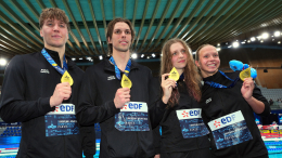 Российские пловцы вернулись с 19 медалями с чемпионата Европы в Париже