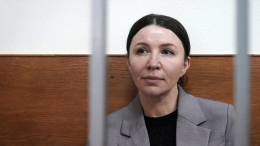 Килограммы конфет и фрукты: как Блиновская празднует 45-летие в колонии