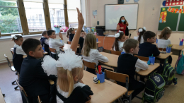 Первоклассникам добавят каникулы с 15 по 21 февраля