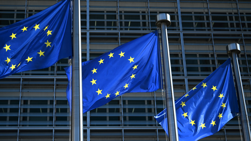 Раскол в ЕС: бюджет урезают, но помощь Украине не сократят