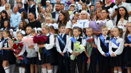 Сергей Собянин поздравил московских школьников и студентов с Днем знаний