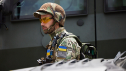 «Это безумие»: наемники ВСУ покупают оружие в украинских магазинах на свои деньги
