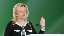 «Дешевый пиар»: Захарова разоблачила вбросы об ударе по поезду с чиновниками на Украине