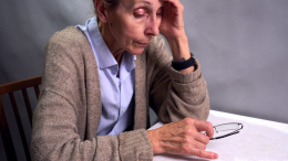 Зрение требует больше заботы: как снять усталость глаз после 60 лет