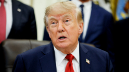 Высший разум: Трамп хочет переименовать ИИ и создать нейросетевые войска
