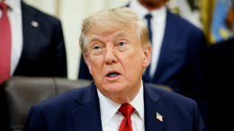 «Третьесортные клоуны»: Трамп подаст апелляцию на иск запрещенных им СМИ