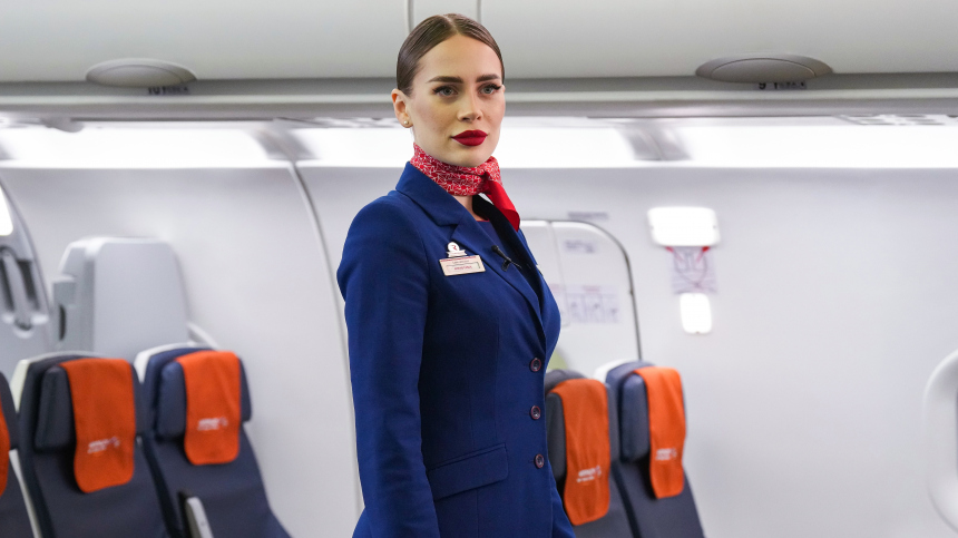 Стюардесса раскрыла изнанку профессии: чем хороша и чем сложна работа в небе