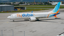 Во время полета самолета Flydubаi был поврежден руль направления — фото